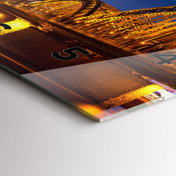 Reloj cuadrado Puente en Alemania