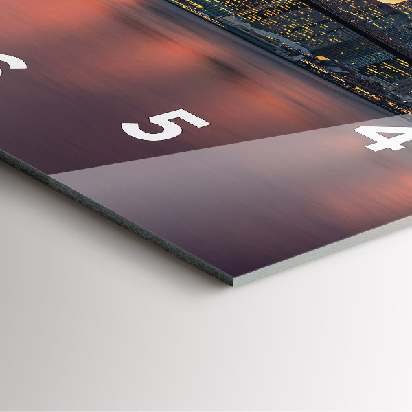 Reloj de pared cuadrado East River de Nueva York