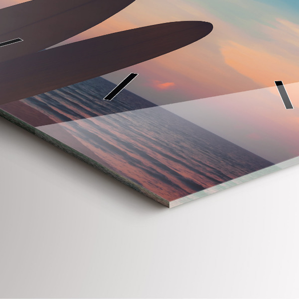 Reloj de pared cuadrado Surf en la playa