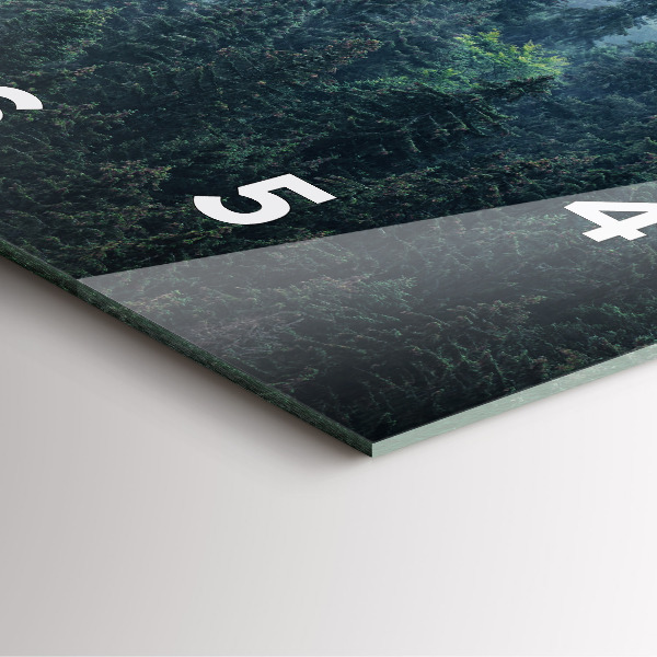 Reloj cuadrado Paisaje montañoso brumoso