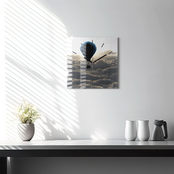 Reloj cuadrado Globo en el cielo