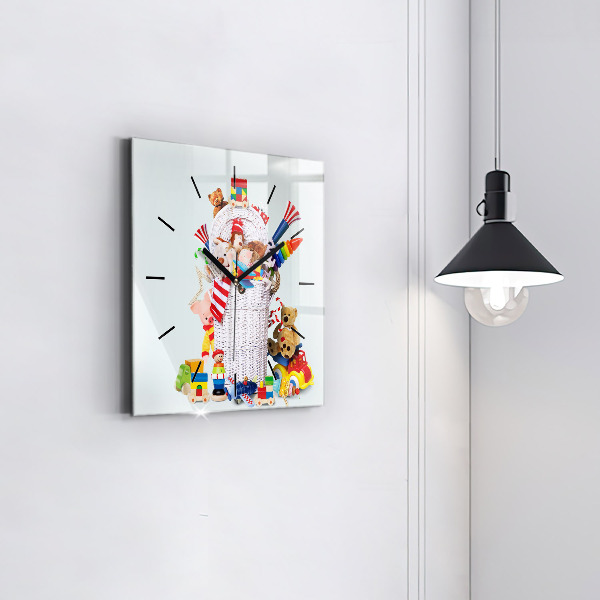 Reloj de pared cuadrado Cesta de mimbre con juguetes