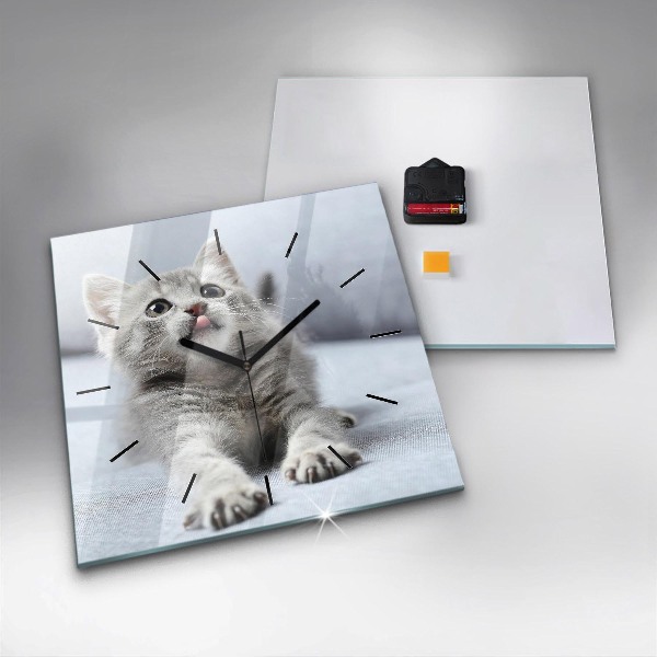 Reloj cuadrado Gato en el sofá