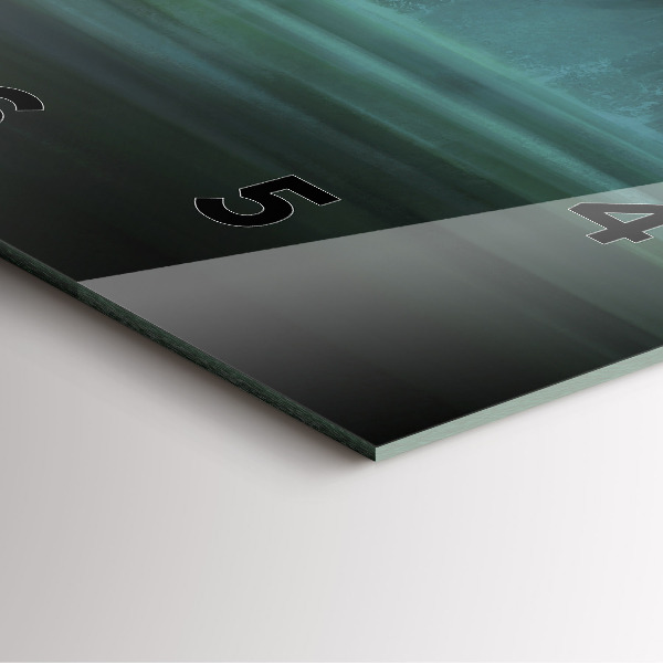 Reloj cuadrado Hombre y monstruo en pantano