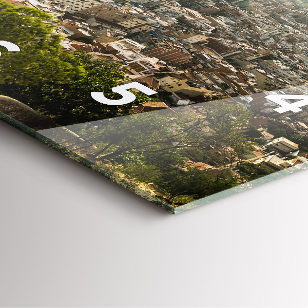 Reloj cuadrado Vista de Montjuic en Barcelona