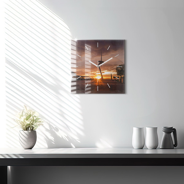 Reloj cuadrado Parque Olímpico de Barcelona