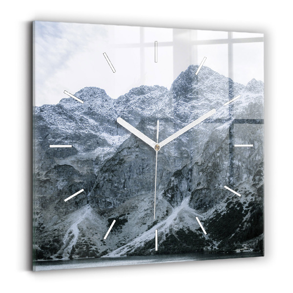 Reloj cuadrado Morskie Oko en los montes Tatra