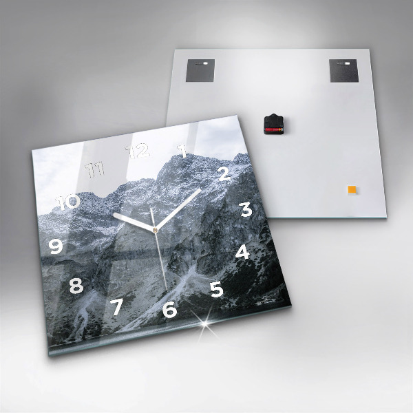 Reloj cuadrado Morskie Oko en los montes Tatra