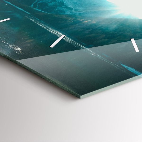 Reloj cuadrado Montaña y río en Polonia