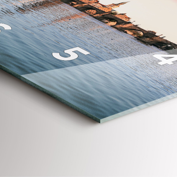 Reloj cuadrado Puente de Carlos en Praga