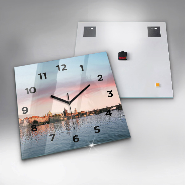 Reloj cuadrado Puente de Carlos en Praga