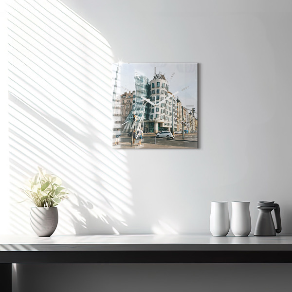 Reloj de pared cuadrado Casa danzante Praga