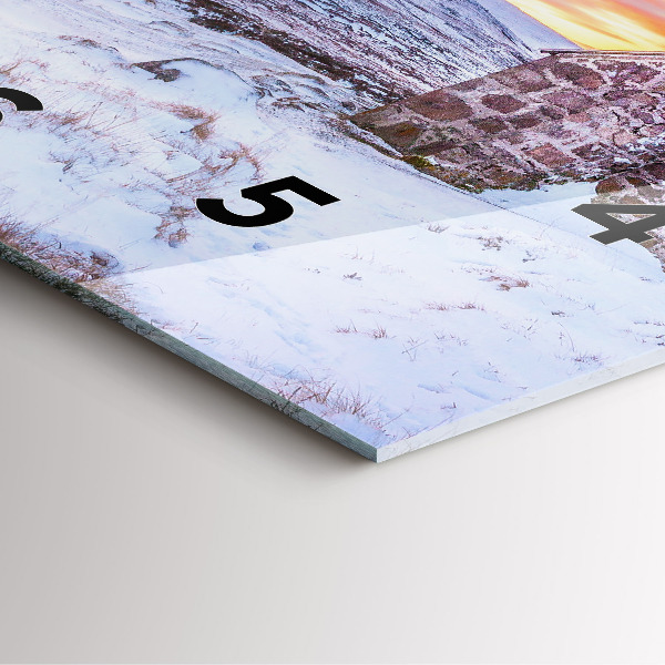 Reloj de pared cuadrado Cabaña en las montañas