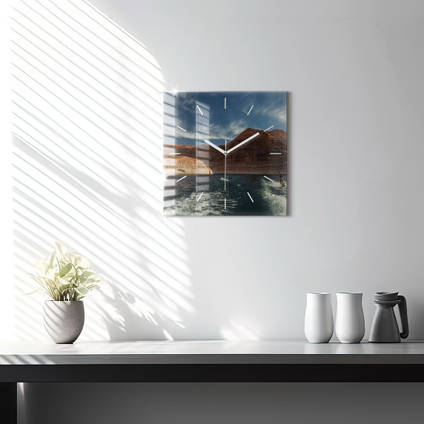 Reloj de pared cuadrado Persona sobre esquís acuáticos