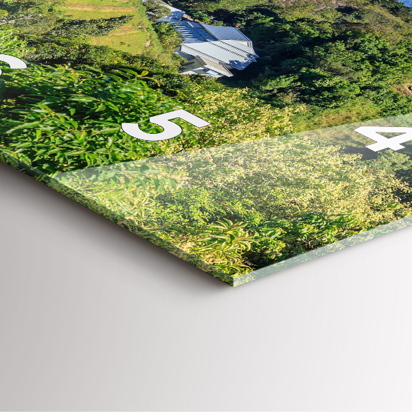 Reloj cuadrado Parque nacional de Chiang mai