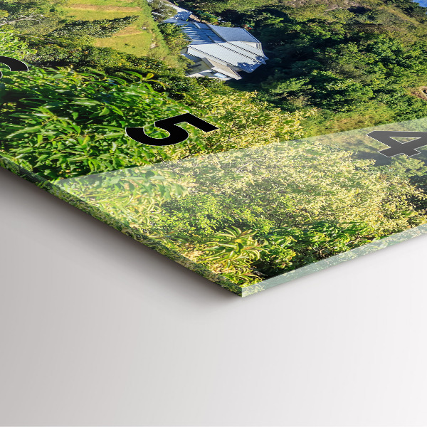 Reloj cuadrado Parque nacional de Chiang mai