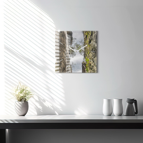 Reloj de pared cuadrado Ciudad del rock en la República Checa