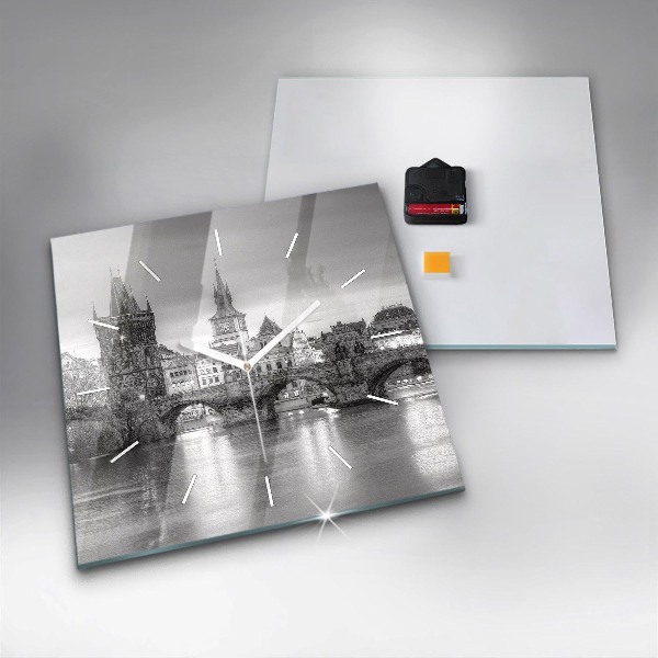 Reloj cuadrado Vista del Puente de Carlos Praga