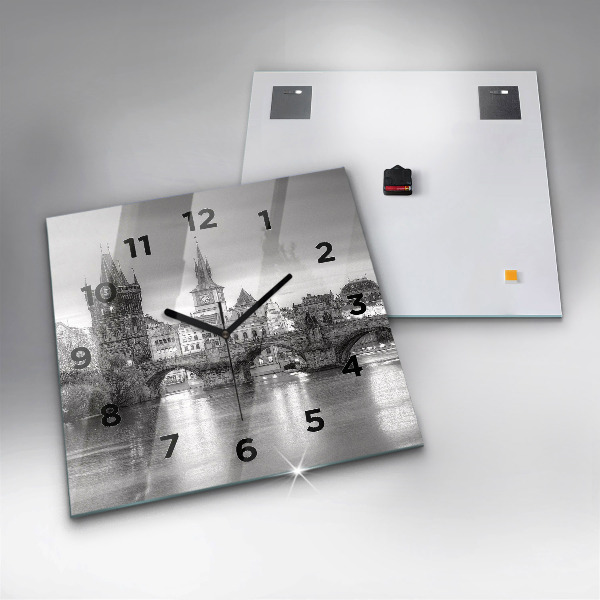 Reloj cuadrado Vista del Puente de Carlos Praga