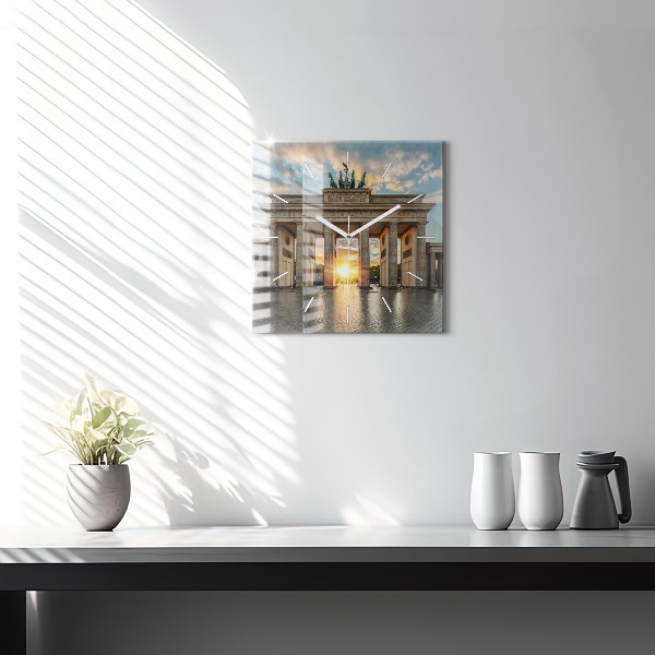 Reloj cuadrado Puerta de Brandemburgo en Berlín