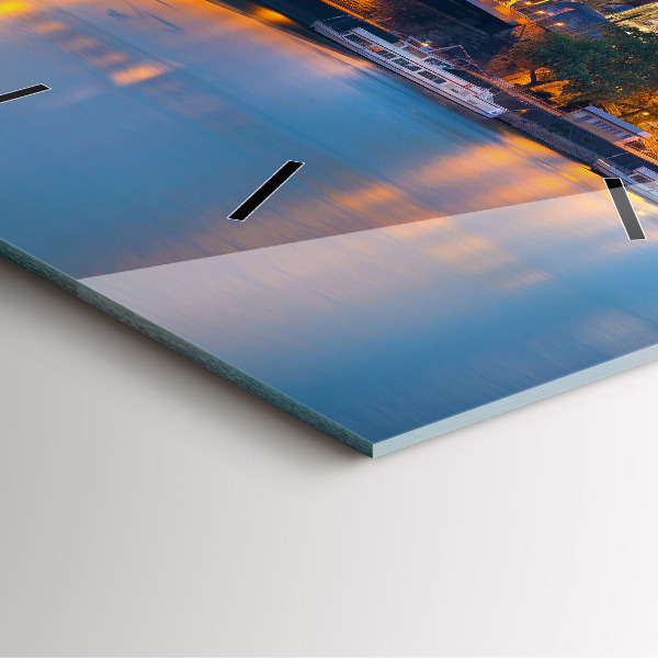 Reloj cuadrado Vista del ayuntamiento