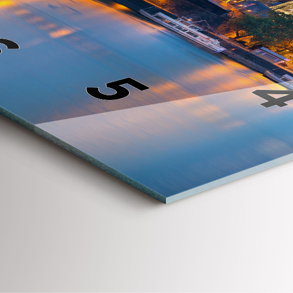 Reloj cuadrado Vista del ayuntamiento