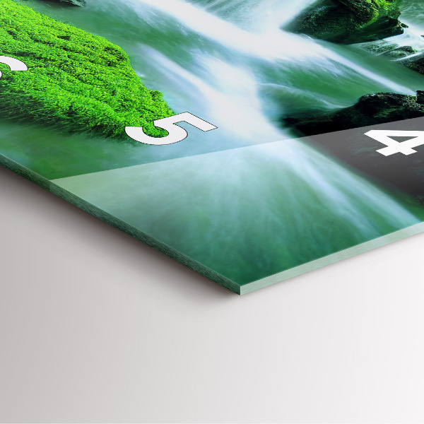 Reloj de pared cuadrado Cascada entre musgo