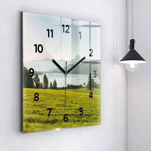 Reloj de pared cuadrado Montañas y campos