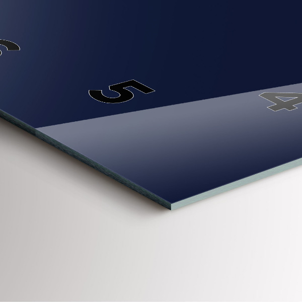 Reloj de pared cuadrado Color azul oscuro