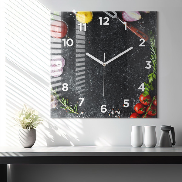 Reloj de pared cuadrado Verduras sobre una mesa