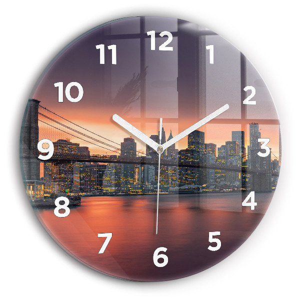 Reloj de pared redondo East River de Nueva York