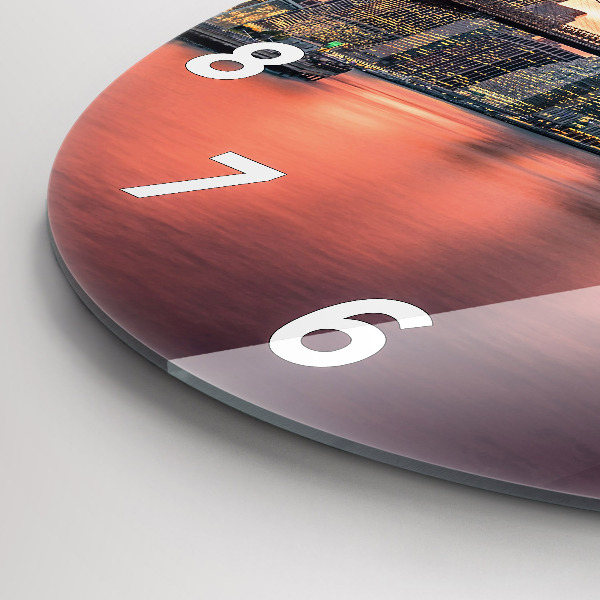 Reloj de pared redondo East River de Nueva York