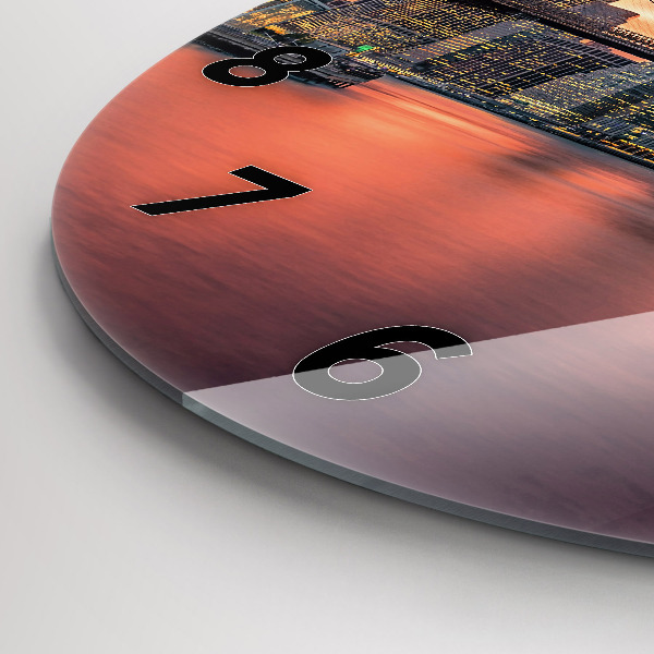 Reloj de pared redondo East River de Nueva York