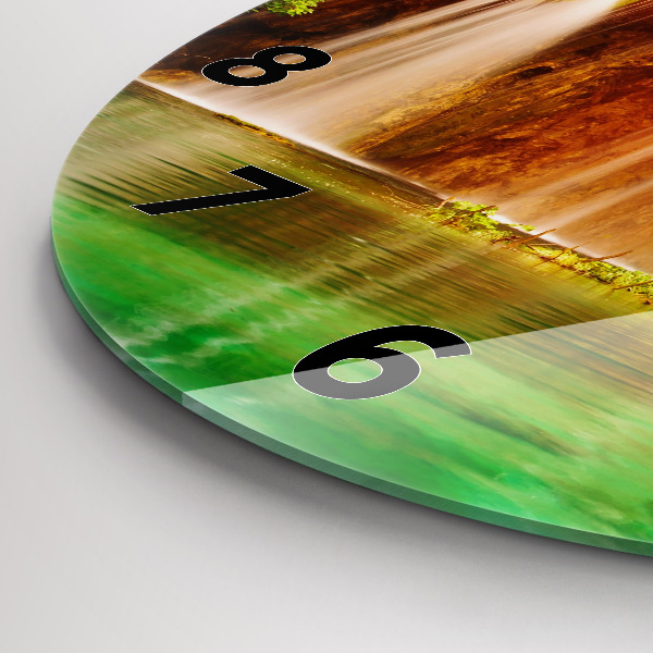 Reloj de pared redondo Vista de una cascada