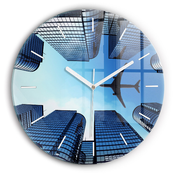 Reloj de pared redondo Avión sobre edificios