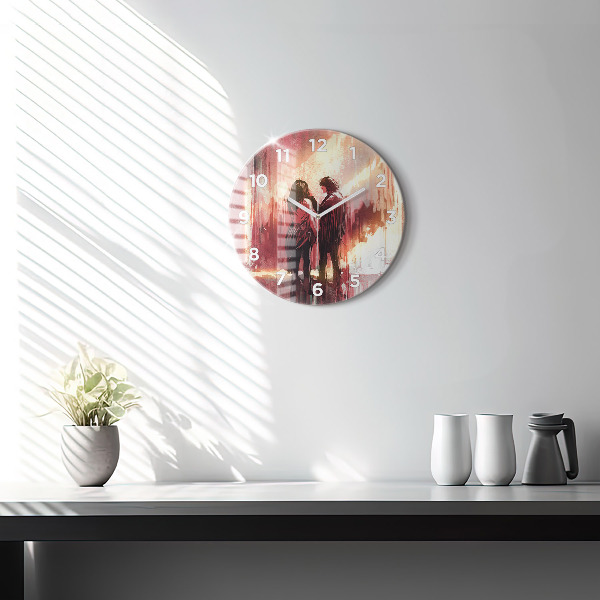 Reloj de cristal redondo Pareja de jóvenes enamorados