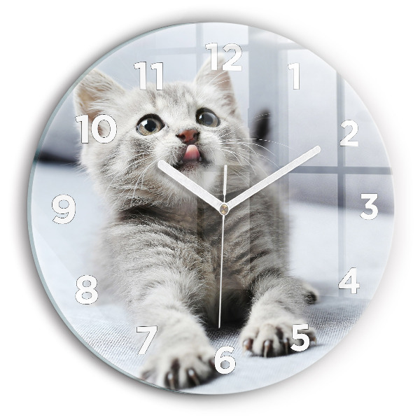 Reloj de pared redondo Gato en el sofá