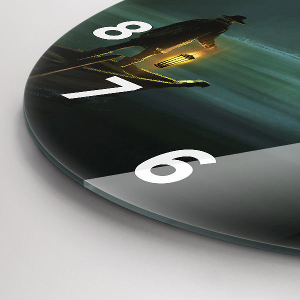 Reloj redondo pared Hombre y monstruo en pantano