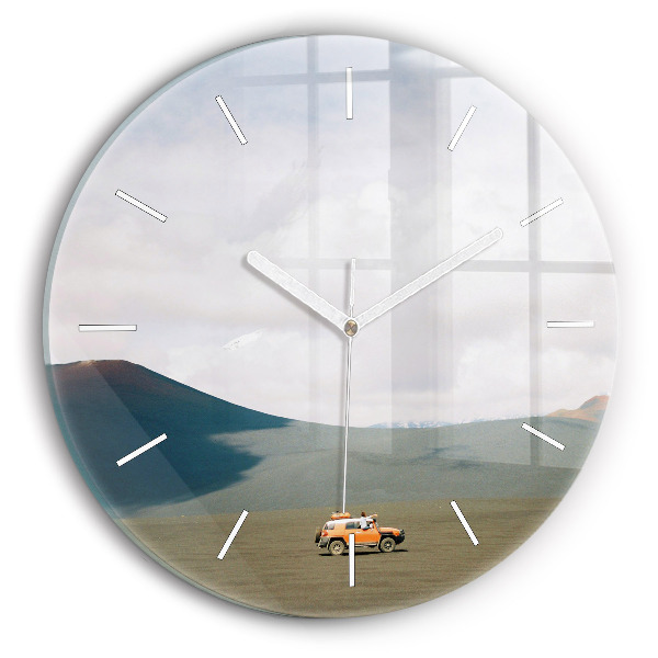 Reloj de cristal redondo Vehículo en el desierto de Kamchatka