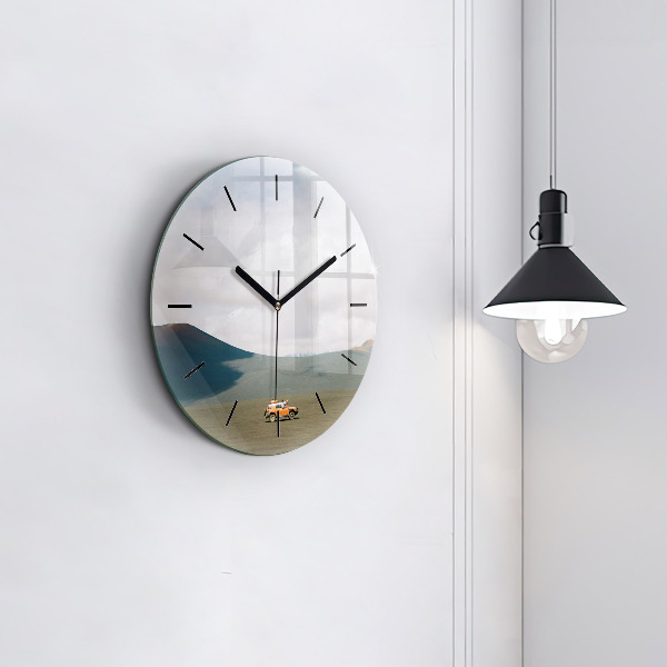 Reloj de cristal redondo Vehículo en el desierto de Kamchatka