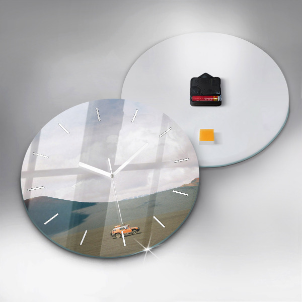 Reloj de cristal redondo Vehículo en el desierto de Kamchatka