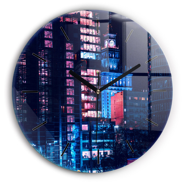 Reloj redondo pared Varsovia de noche