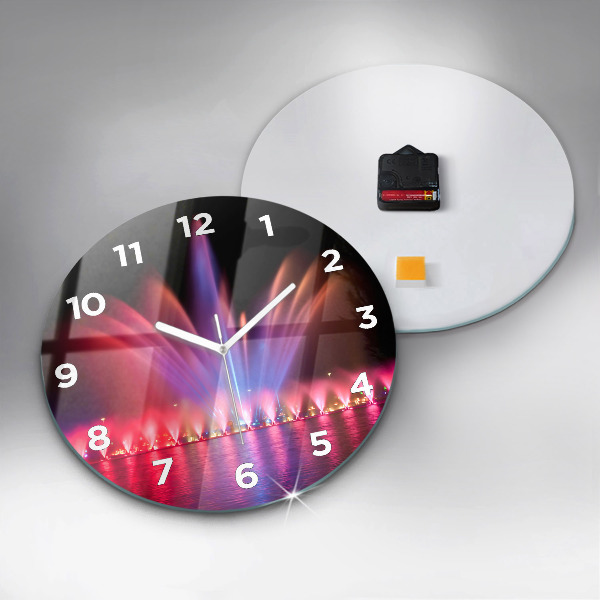 Reloj redondo pared Fuente de Wrocław por la noche