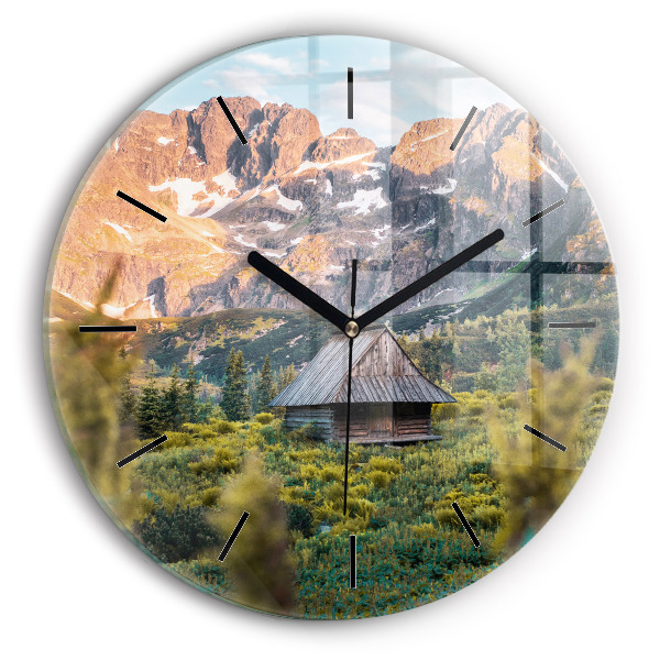 Reloj de cristal redondo Cabaña en los montes Tatra