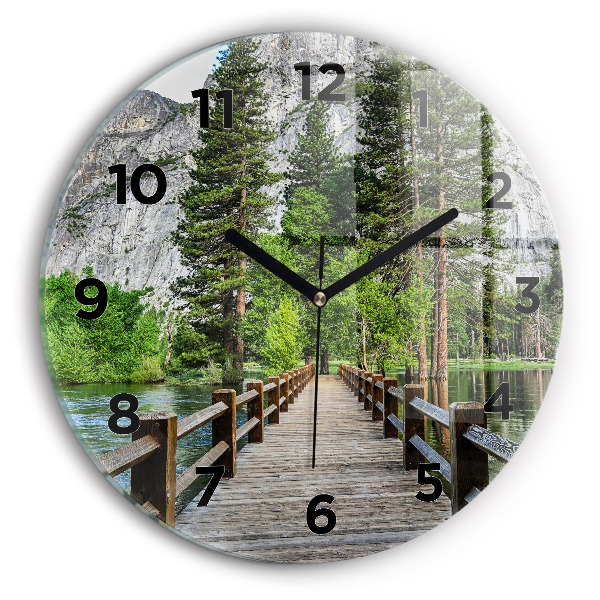 Reloj de cristal redondo Puente de madera en Yosemite
