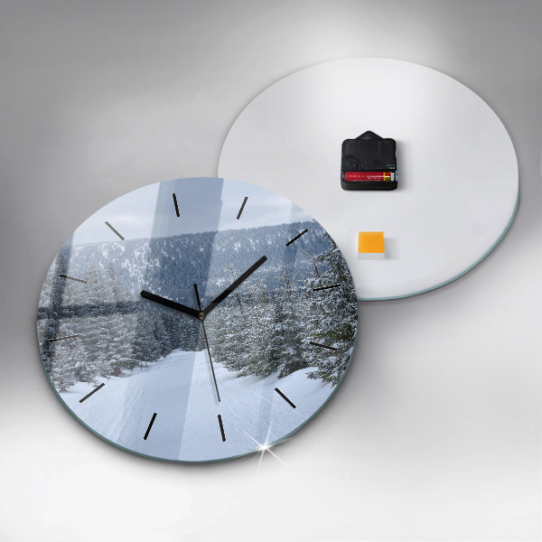Reloj de pared redondo Montañas gigantes checas en invierno