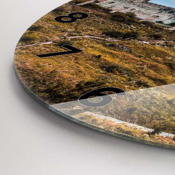 Reloj de pared redondo Castillo de Spiš en Eslovaquia