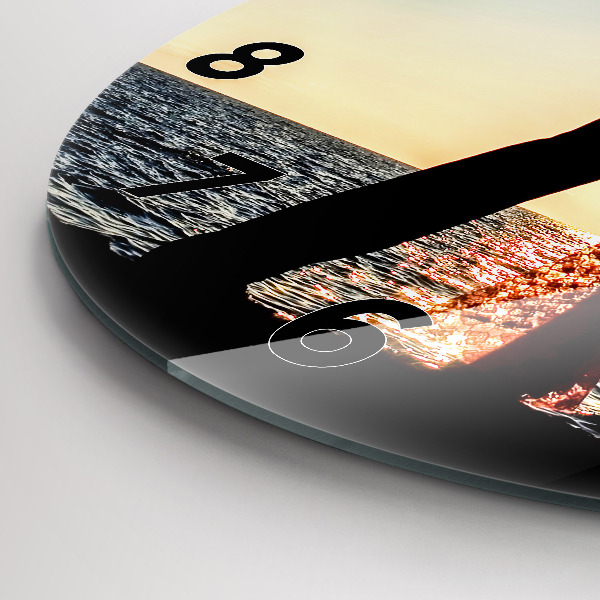 Reloj de cristal redondo Baile español en el mar