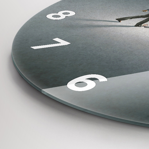 Reloj de pared redondo Vagabundo en la oscuridad