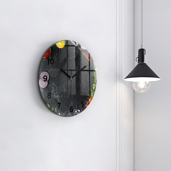 Reloj de pared redondo Verduras sobre una mesa